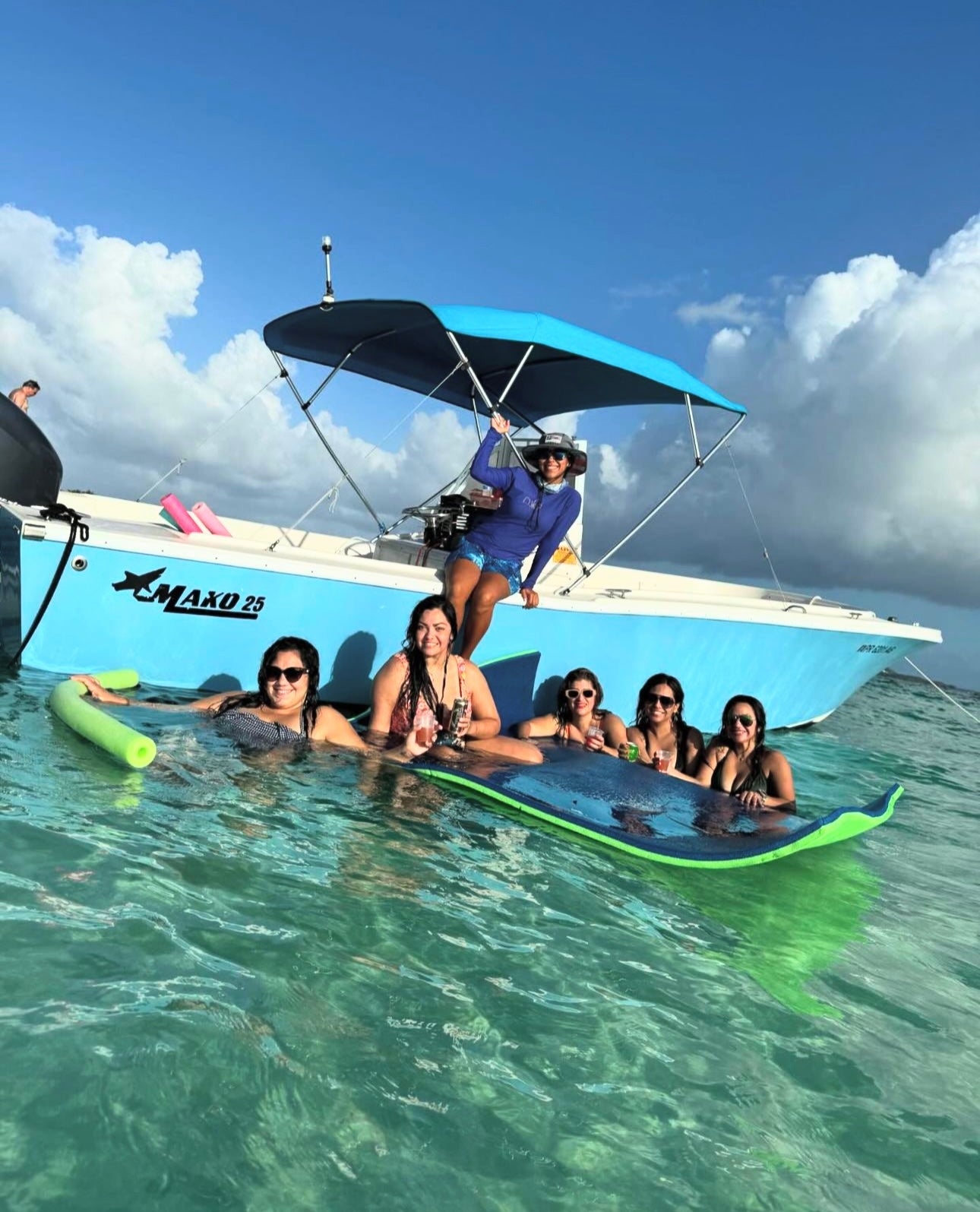 25' Mako 5-7 hours (6 passengers max)