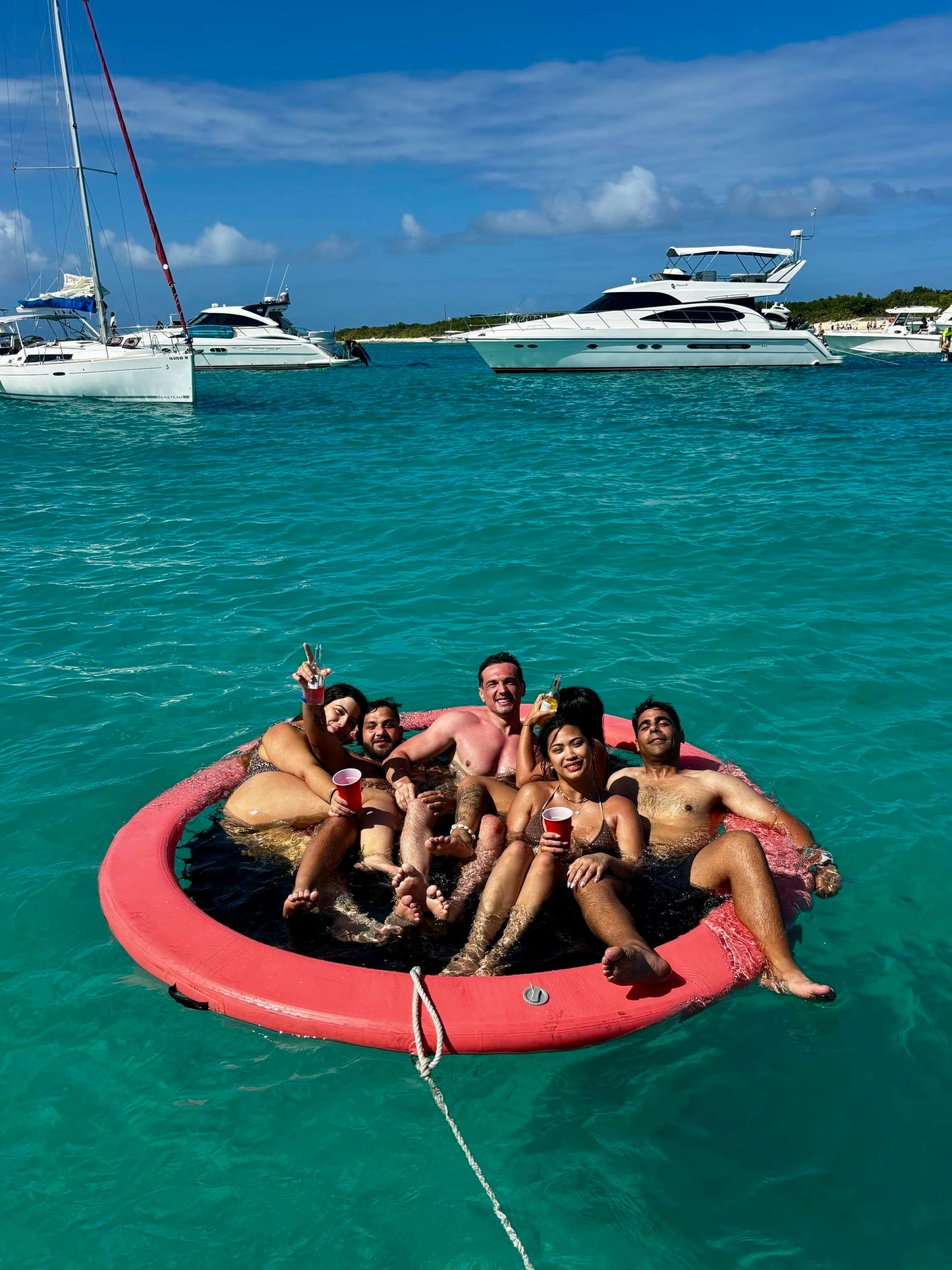 24' Boston Whaler 5-7 hours (6 passengers max)