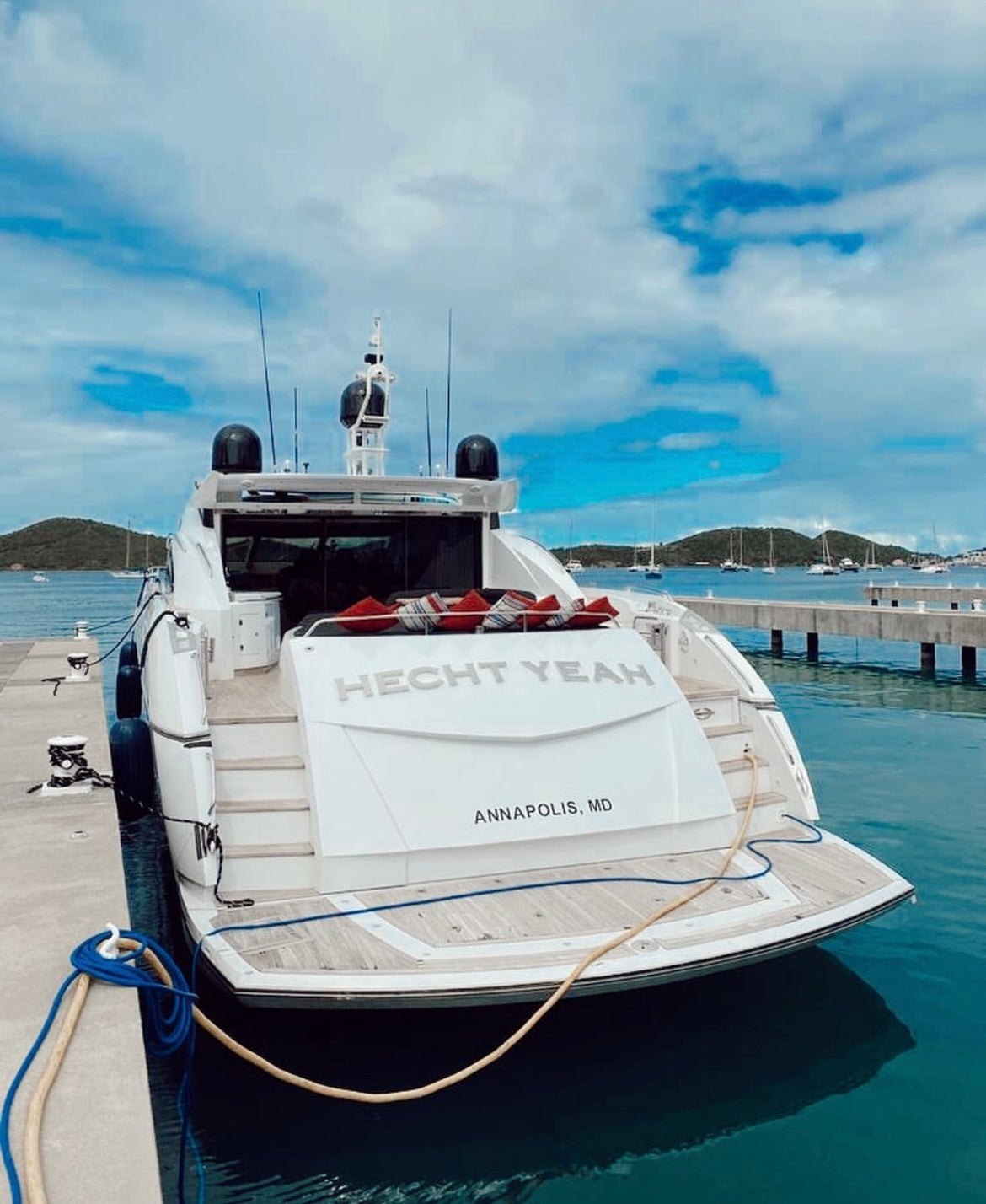80' Sunseeker (12 passenegers max)