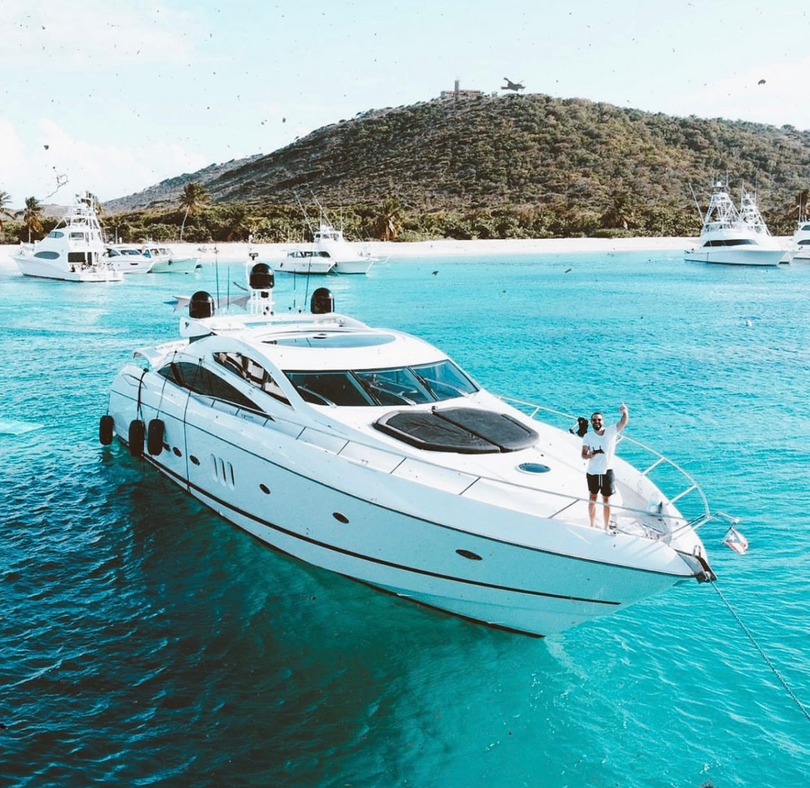 80' Sunseeker (12 passenegers max)