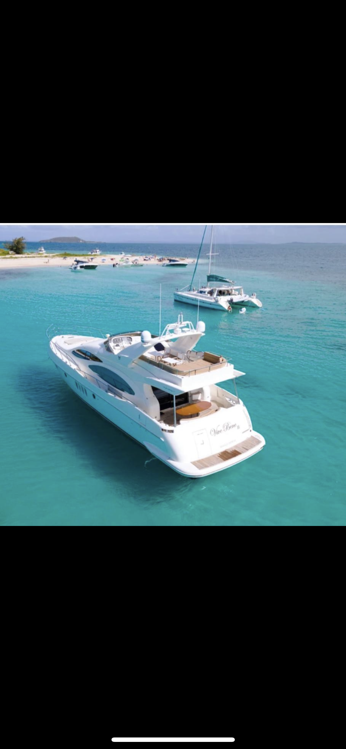 68' Azimut (12 passengers max)