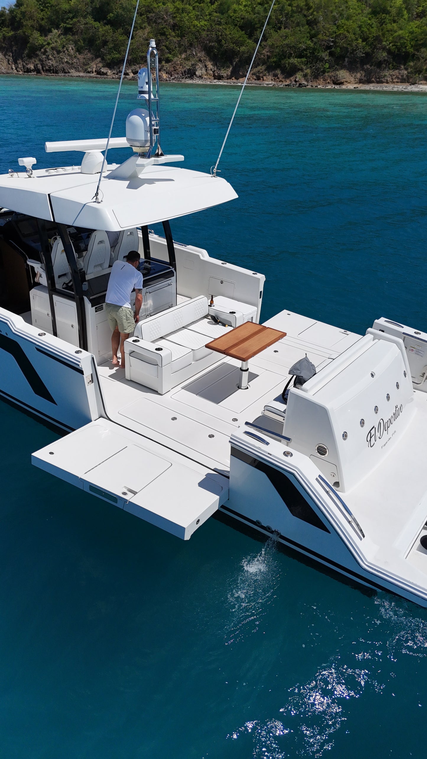 45' Ocean Alexander (12 passengers max)