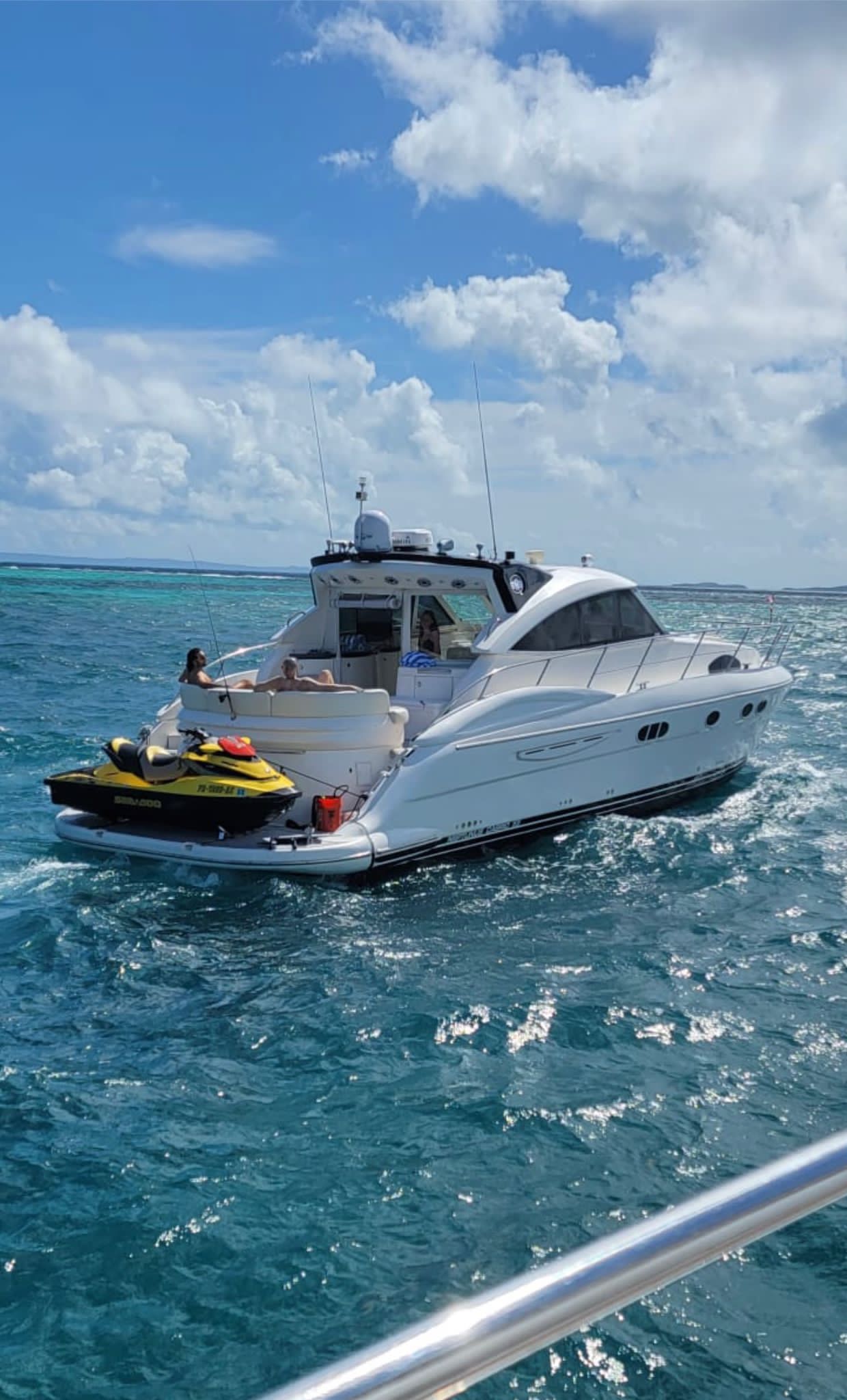 60' Neptunus (12 passengers max)