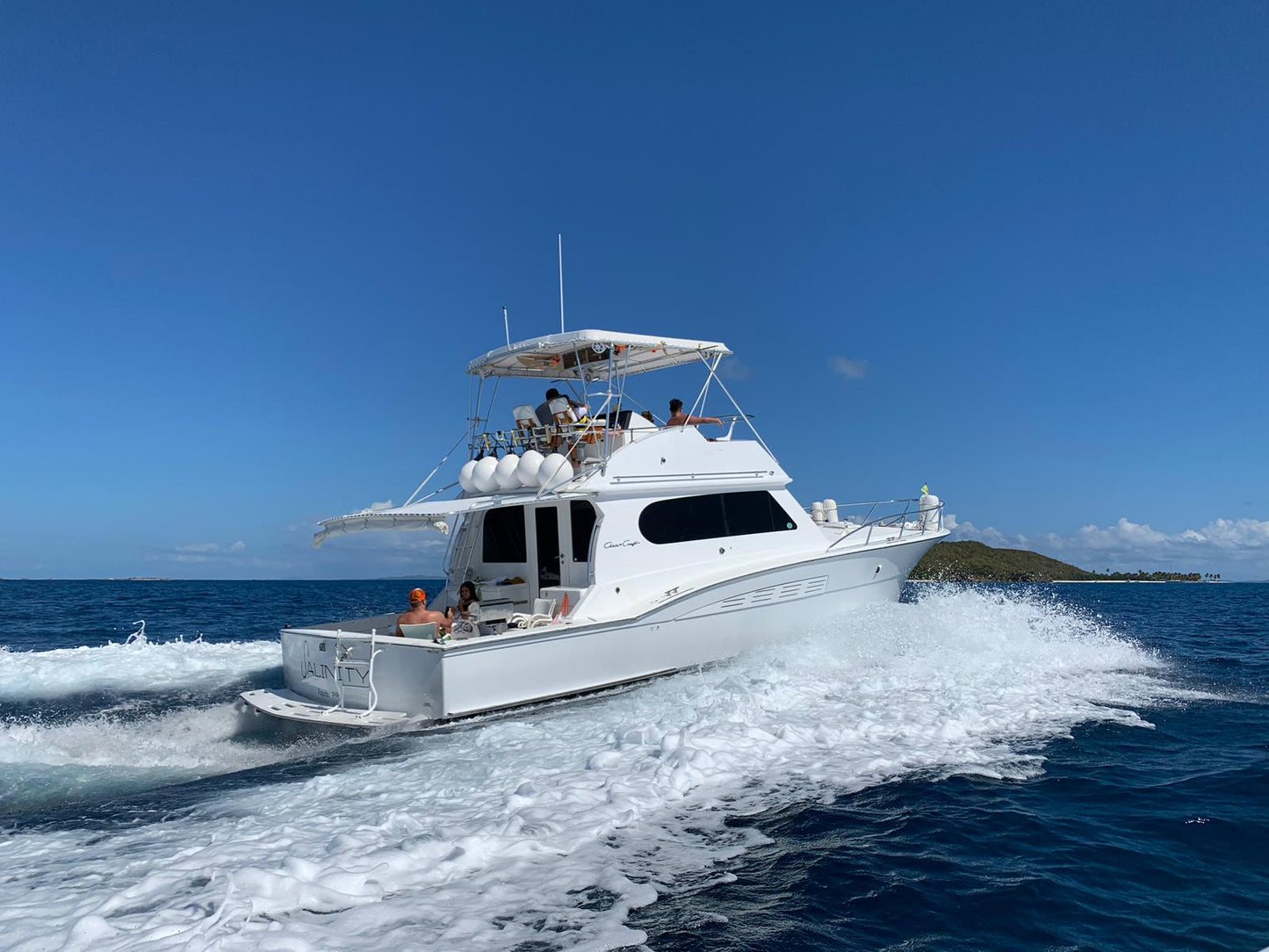 48' Chris Craft Yacht Charter