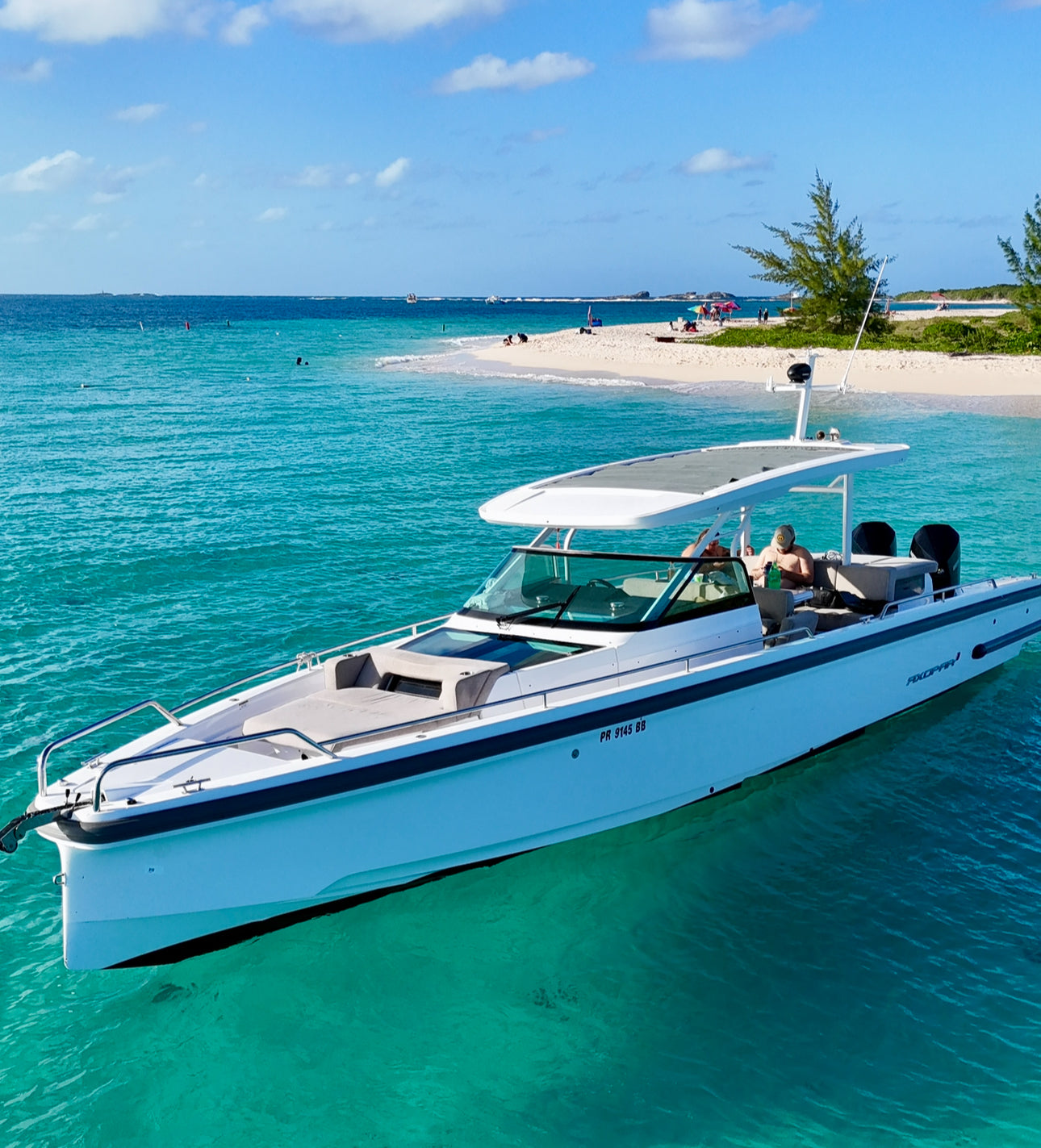 38' Axopar (12 passengers max)