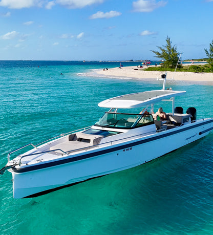 38' Axopar (12 passengers max)