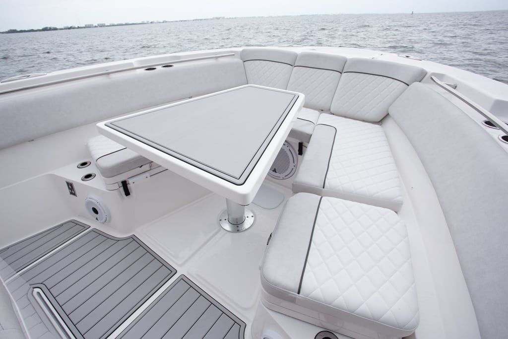 36' Seafox Boat Charter