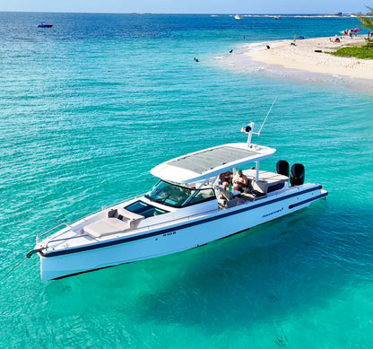 38' Axopar (12 passengers max)