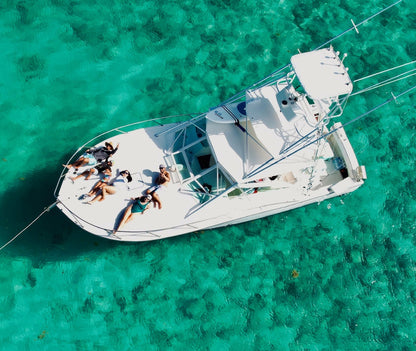 36' Carolina Classic (6 passengers max)