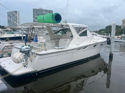 38' Tiara Boat Charter