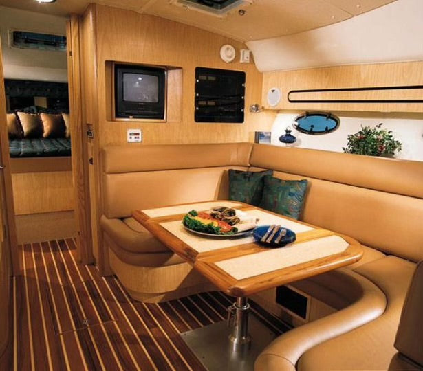 40' Tiara (8 passengers)