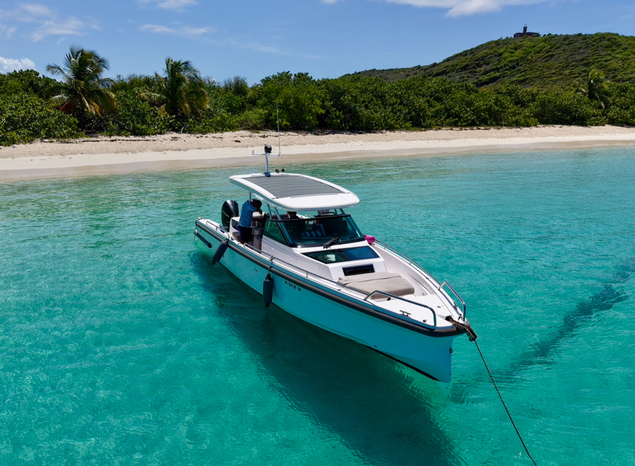 38' Axopar (12 passengers max)