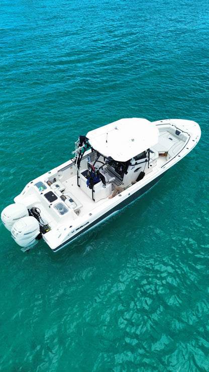 33' Scarab (10 passengers max)