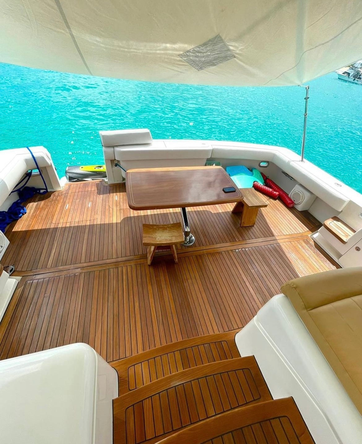 70' Bertram Yacht Charter