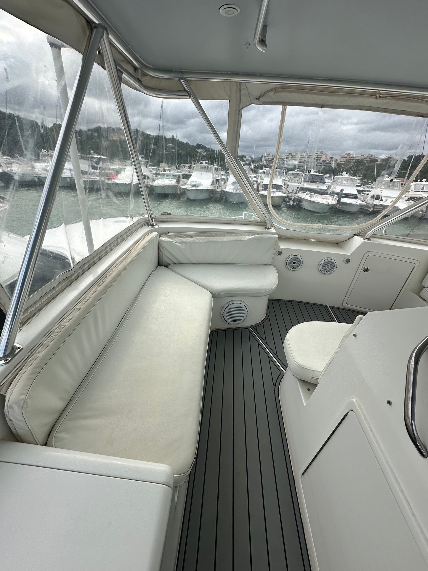 50' Cavileer (12 passengers max)