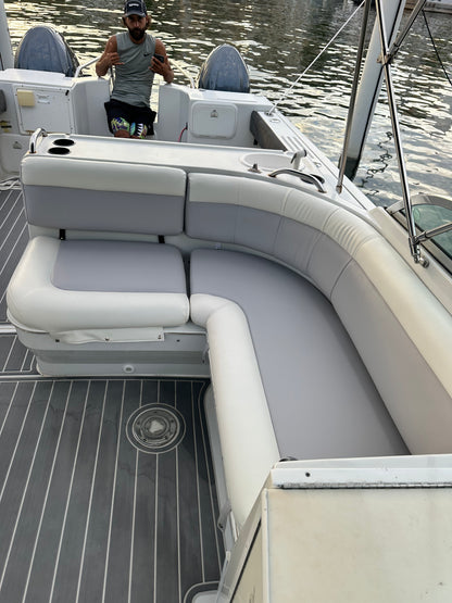 27' Power Cat 4-7 hours (6 people max)