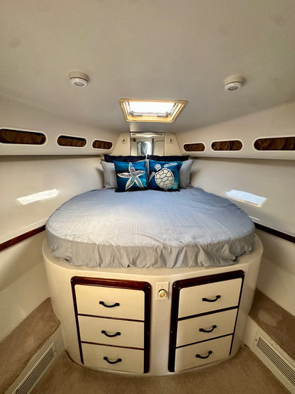 34' Islander (10 Passengers max)