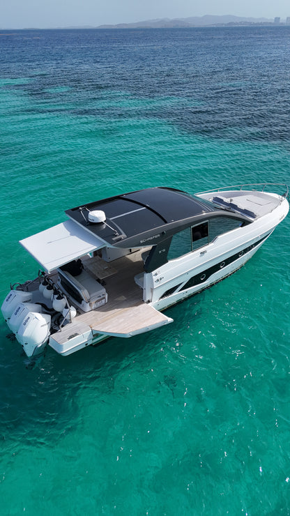 40' Schaffer (10 passengers max)