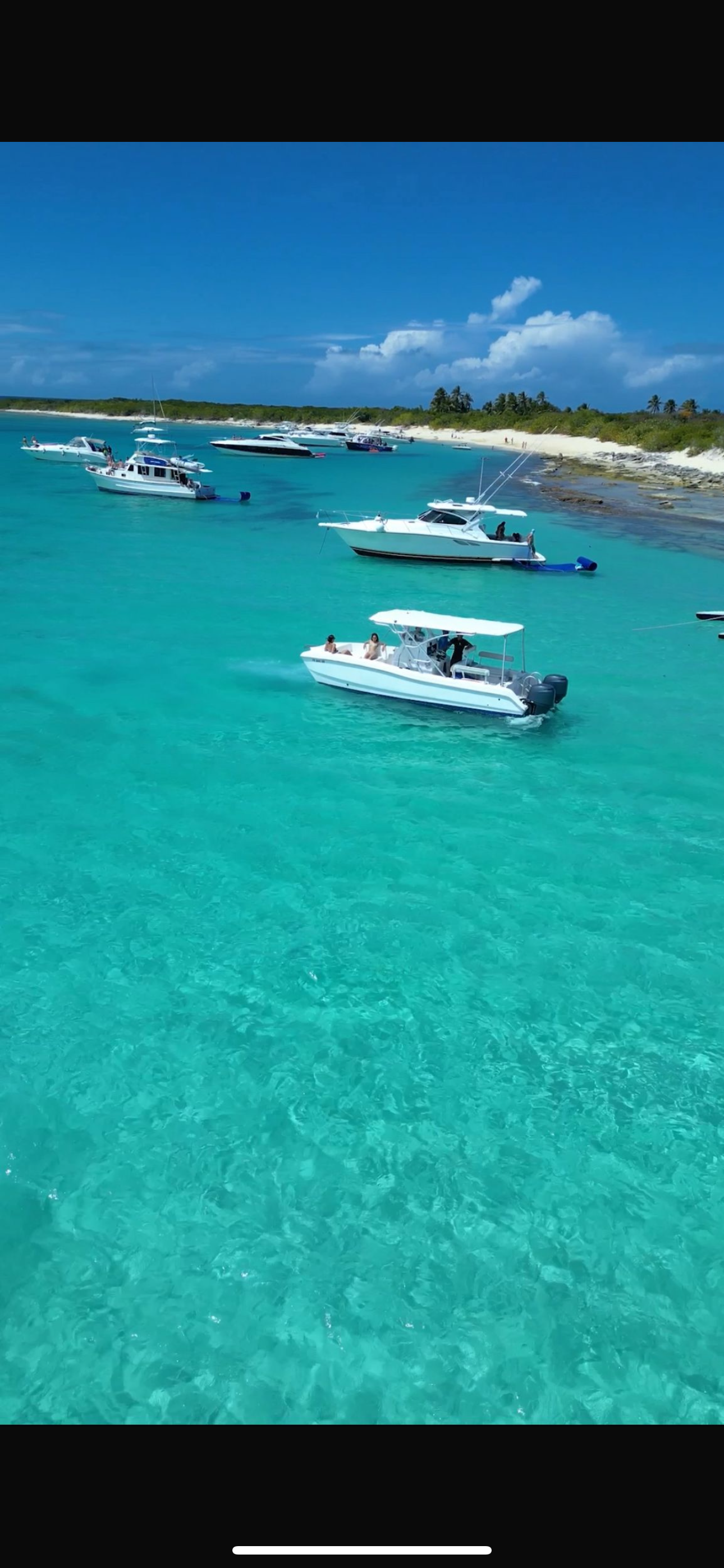 25' Prowler (6 passengers max)
