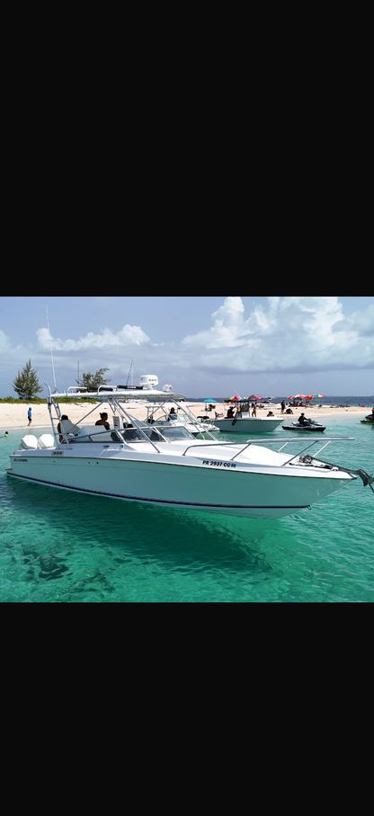 38' Contender (12 passengers max)