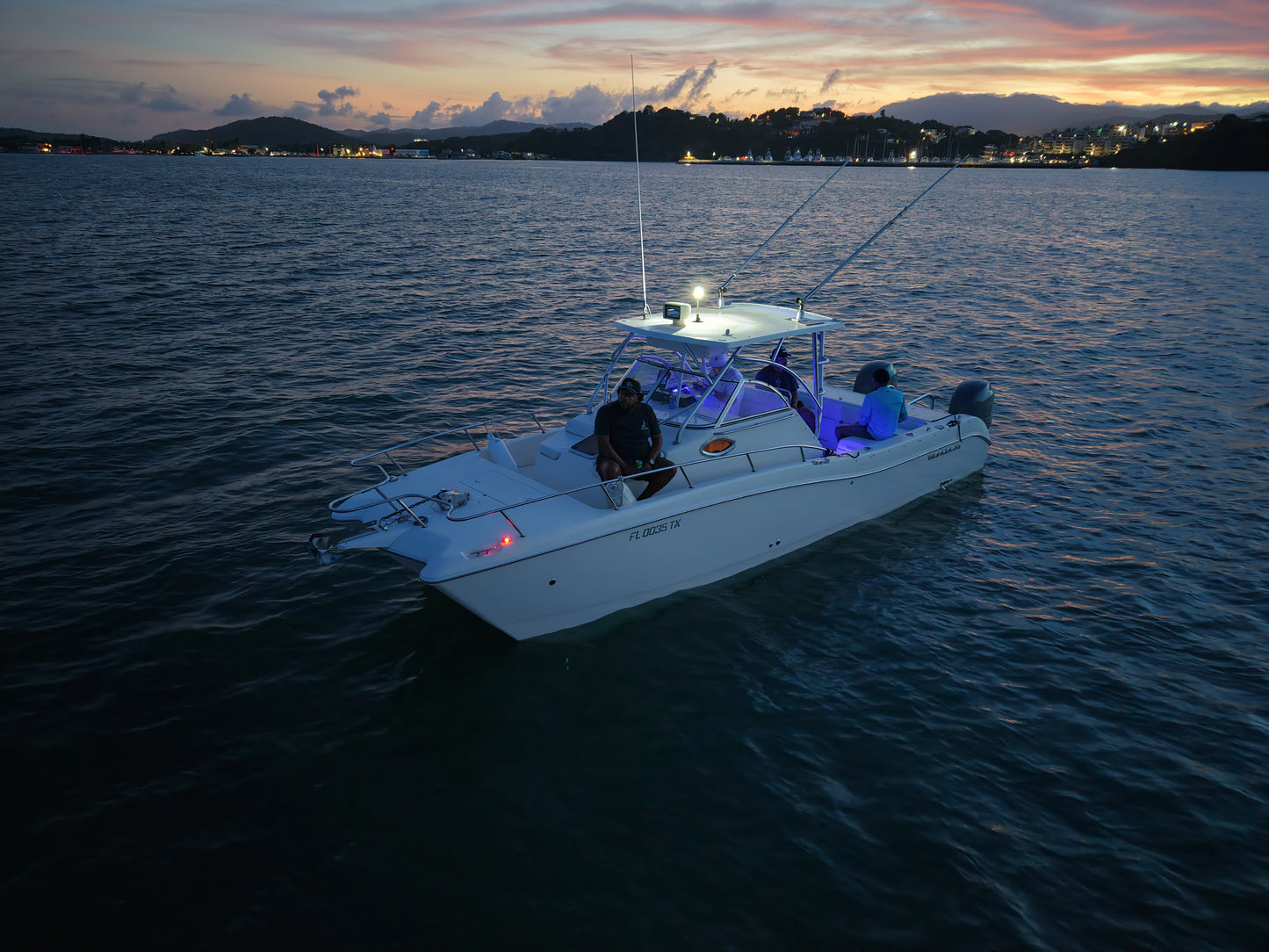 26' World Cat (6 Passenger Max)